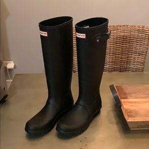 Hunter rain boots
